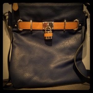 Charming Charlie purse